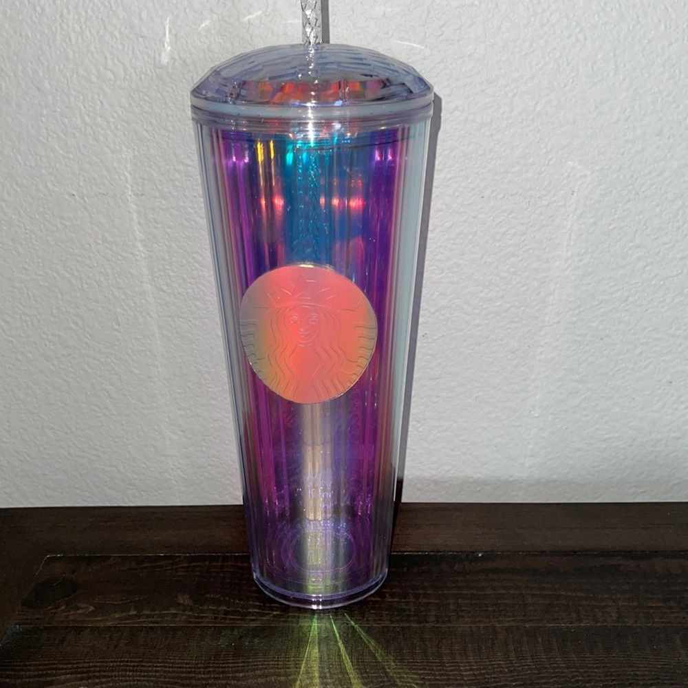 Starbuck iridescent dome
